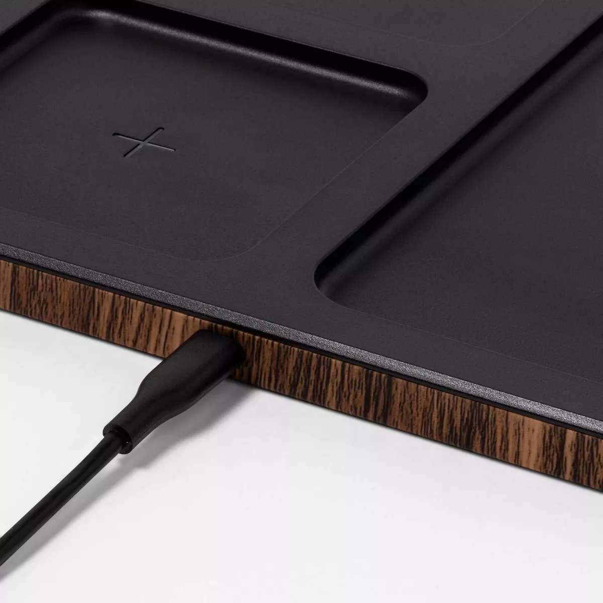 heyday™ 10W Qi Wireless Charging Station (phone/airpod) - Black/Wood