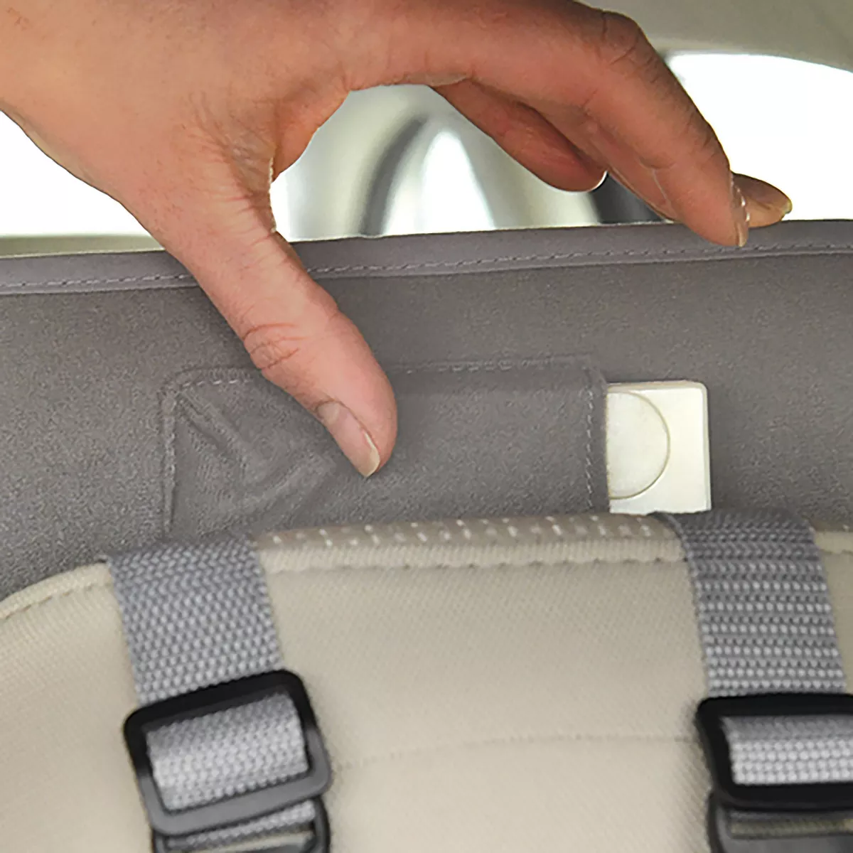 GO By Goldbug Light Up Mirror For Rear And Forward Facing Car Seats