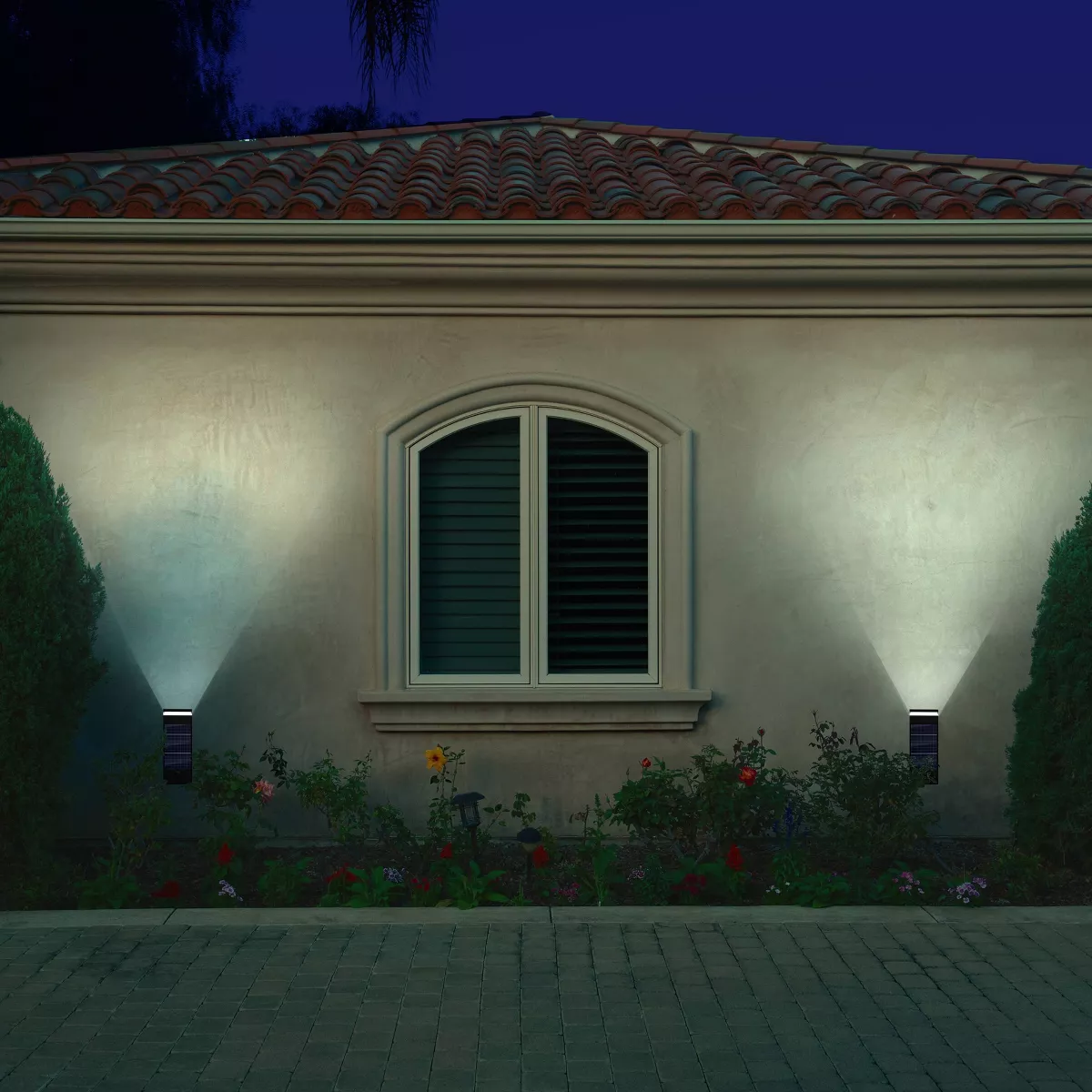 LED Solar Single Direction Solar Outdoor Wall Light - Techko Kobot