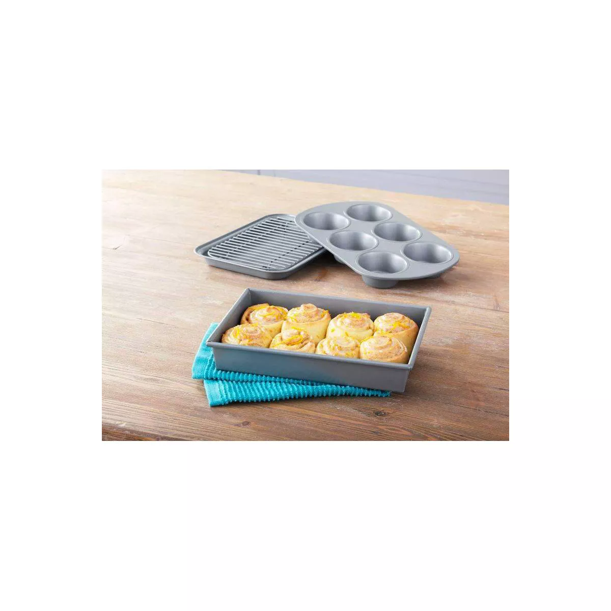 Chicago Metallic 4pc Toaster Oven Set
