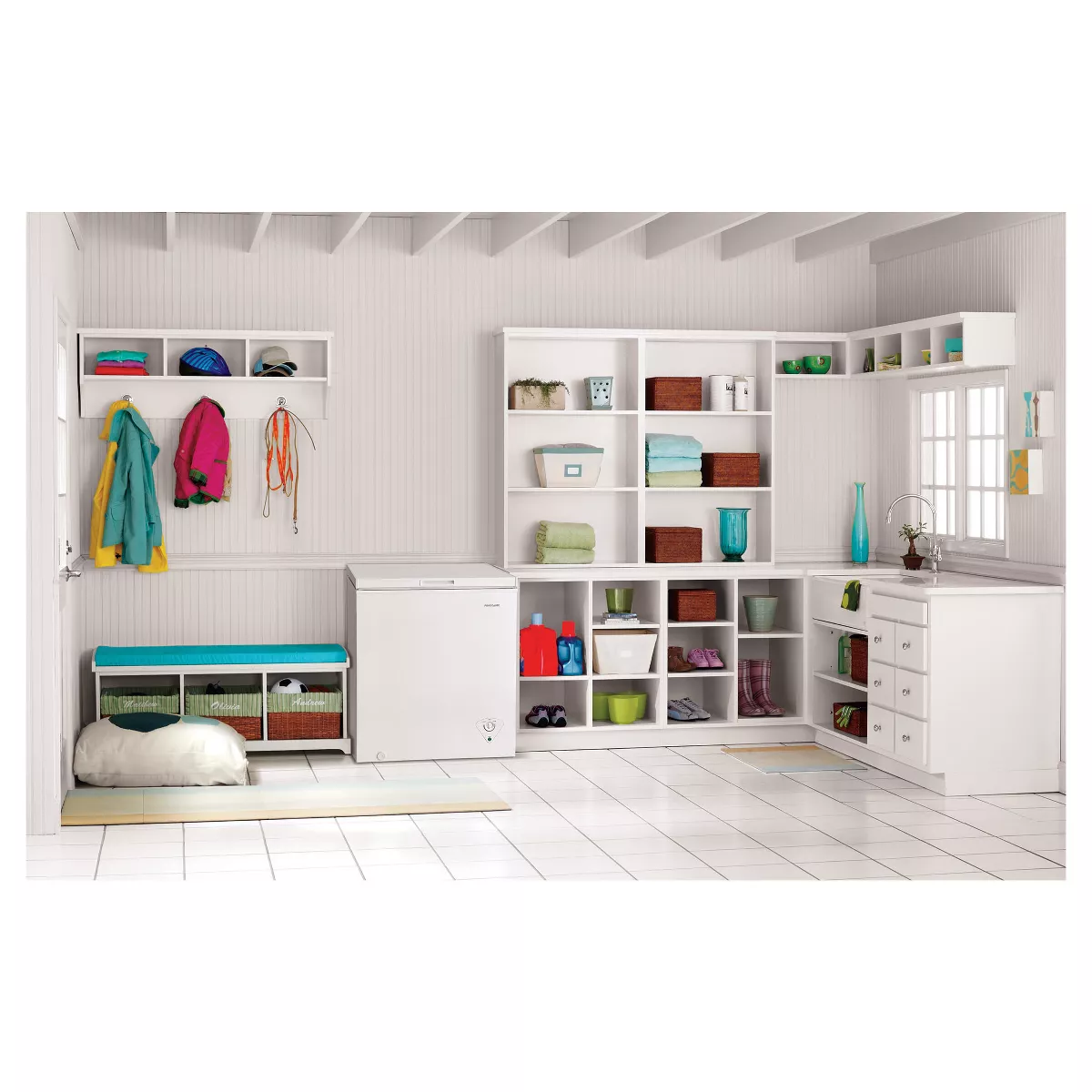 Frigidaire 5.0 cu ft Chest Freezer White