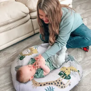 Boppy Preferred Earth-Tone Safari Newborn Lounger