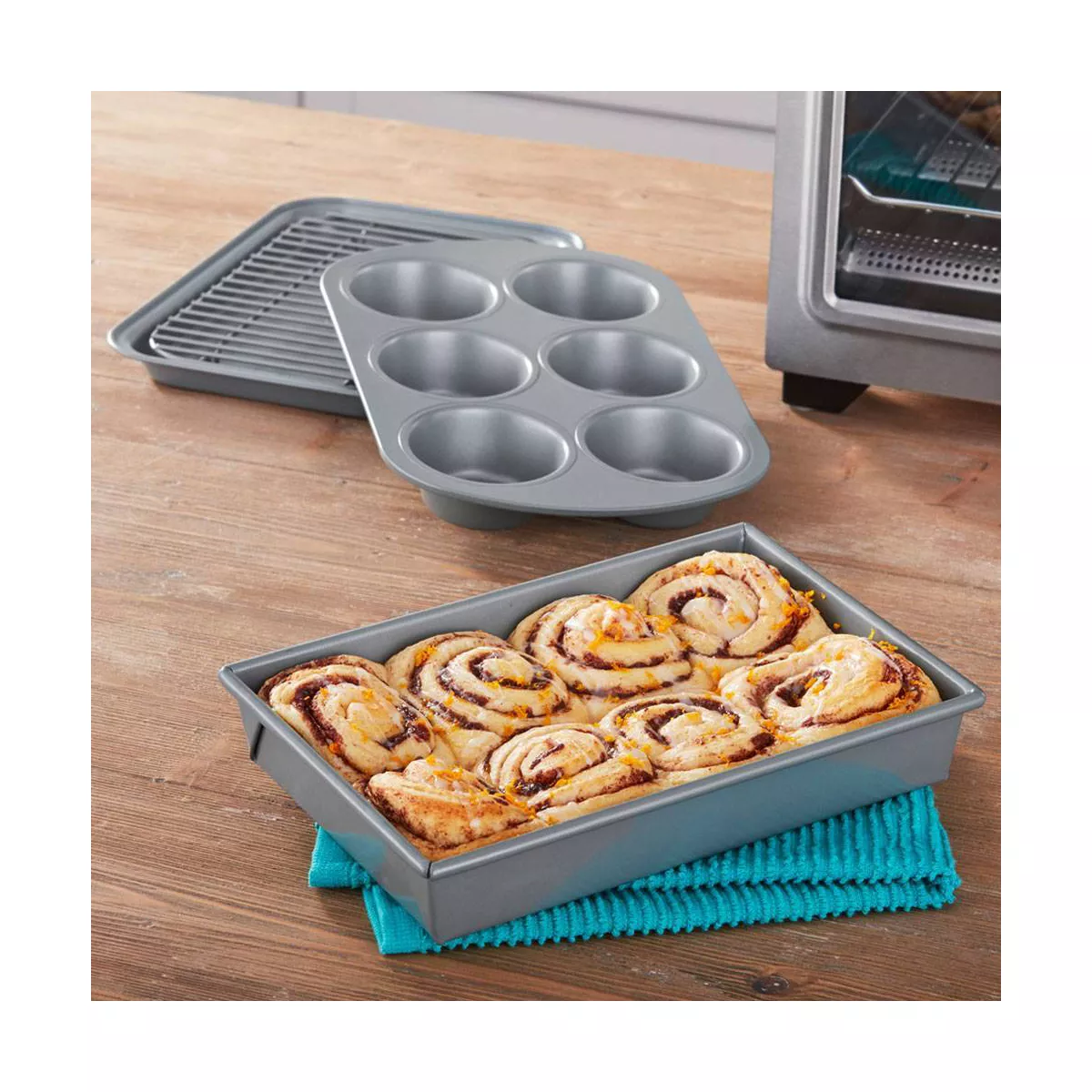 Chicago Metallic 4pc Toaster Oven Set