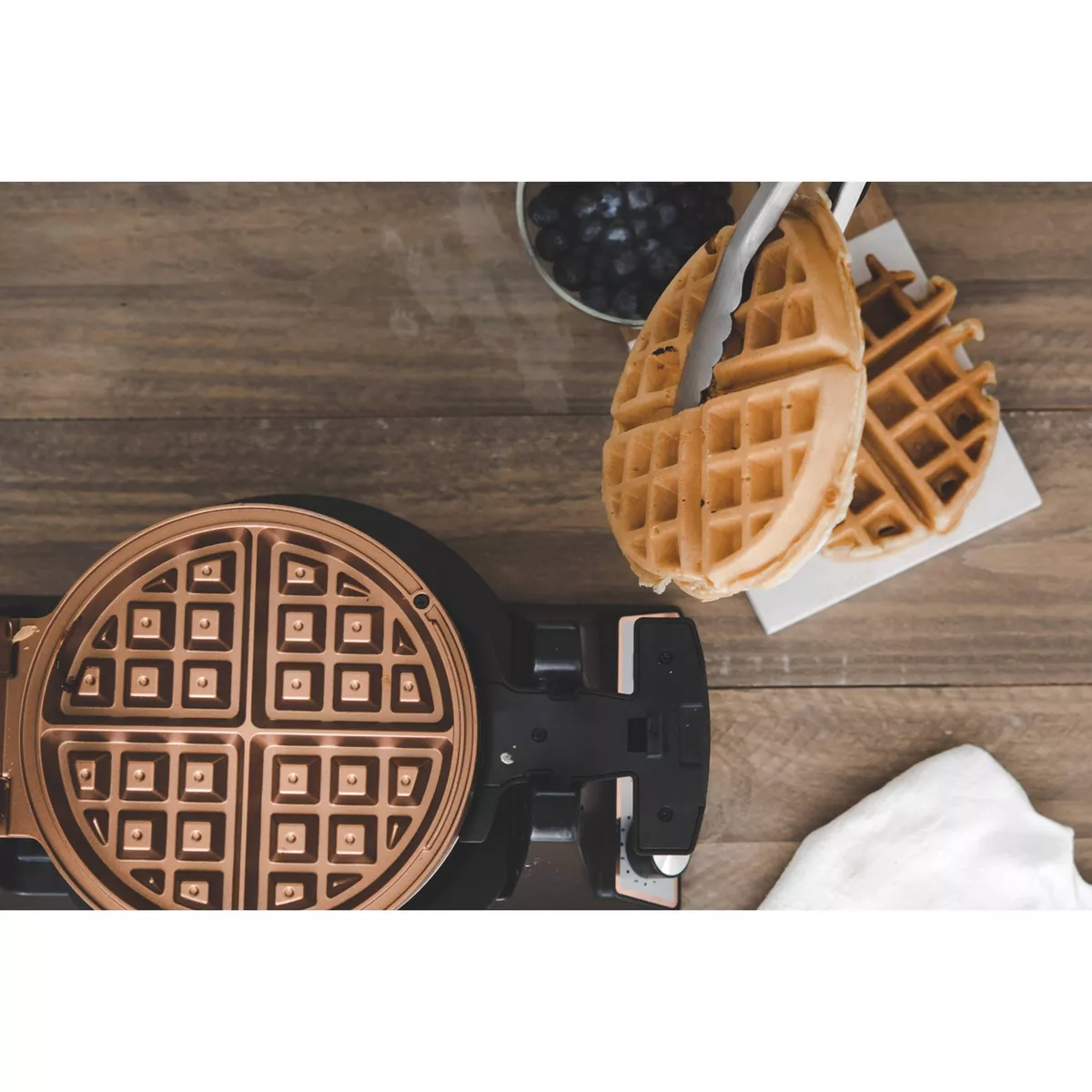 CRUX Double-Rotating Waffle Maker - Silver