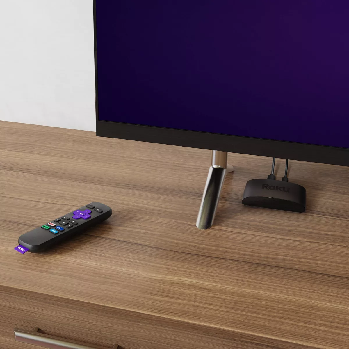 Roku Express | HD Streaming Media Player with High Speed HDMI Cable and Simple Remote