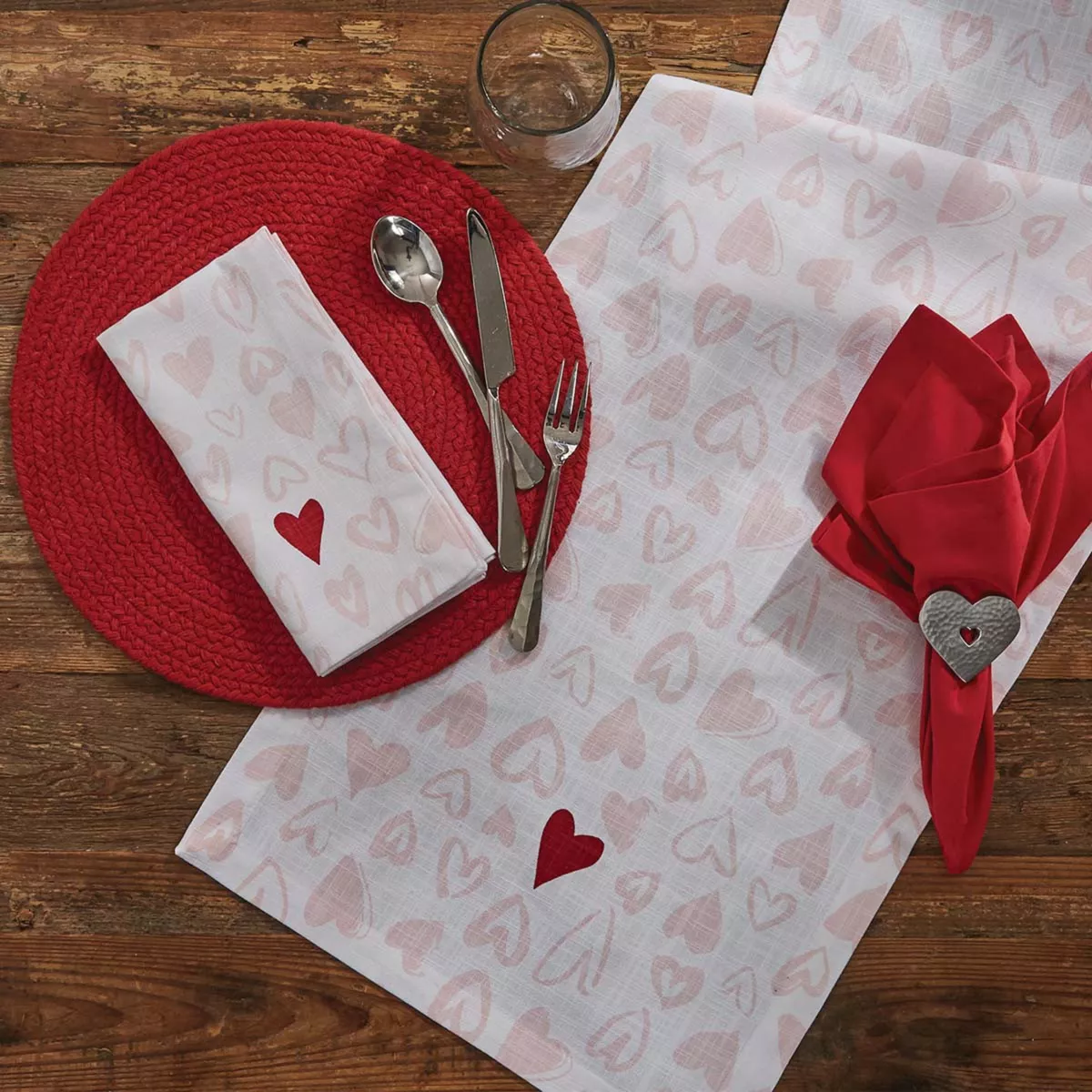 Split P Wild Hearts Table Runner - 72