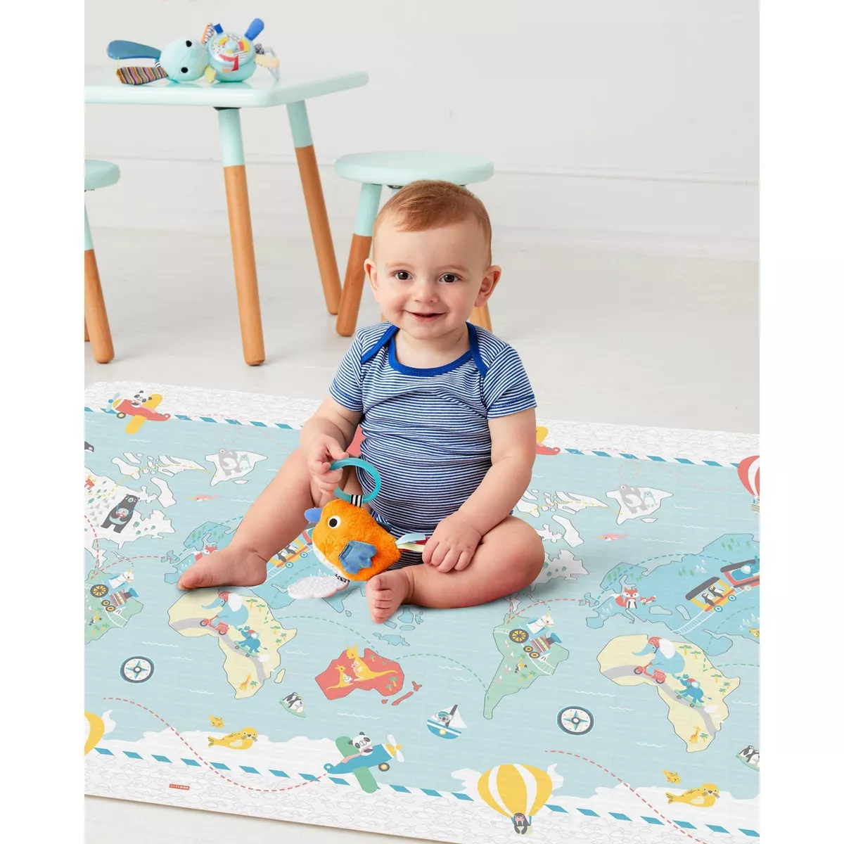 Skip Hop Little Travelers Doubleplay Reversible Playmat
