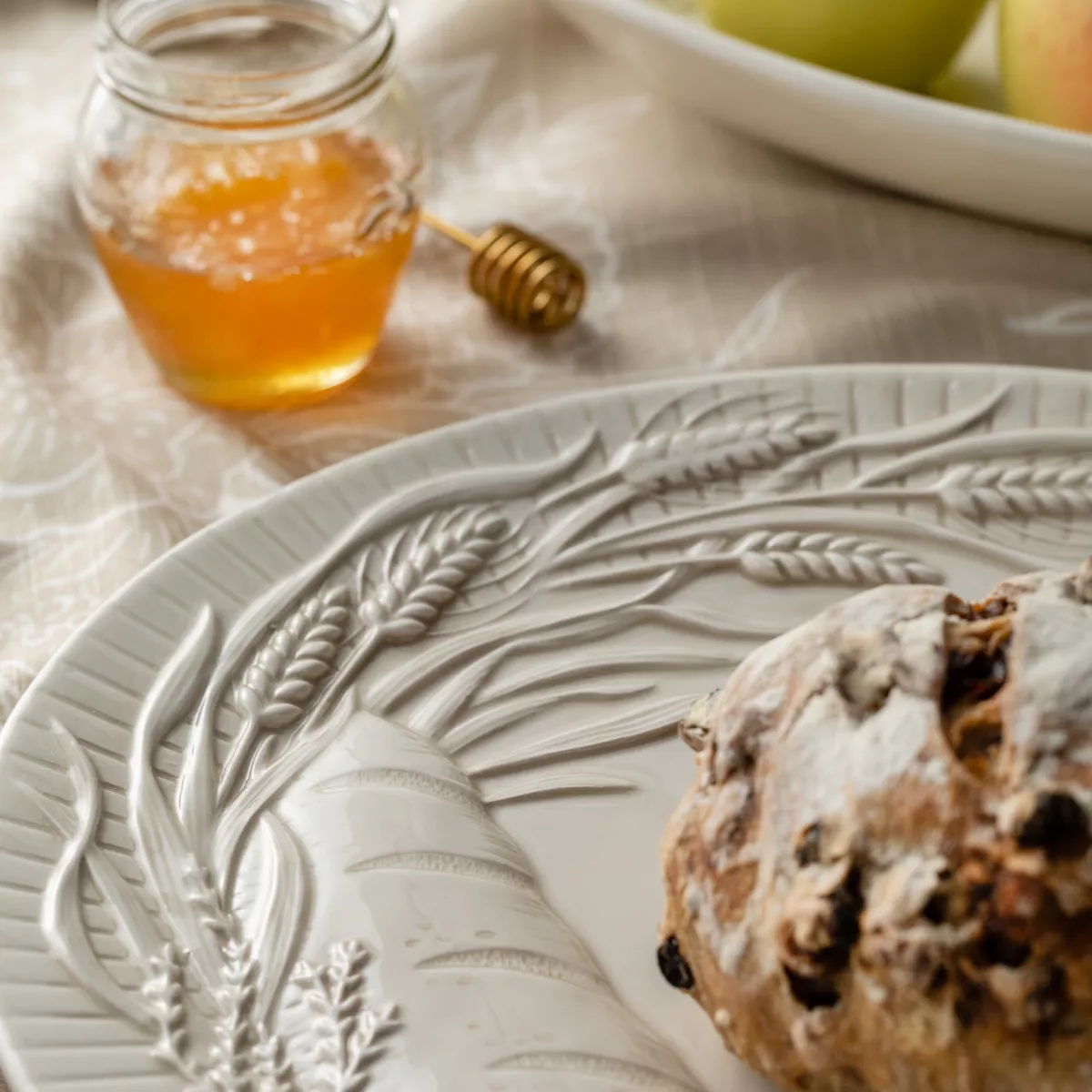 DEMDACO Daily Bread Platter White