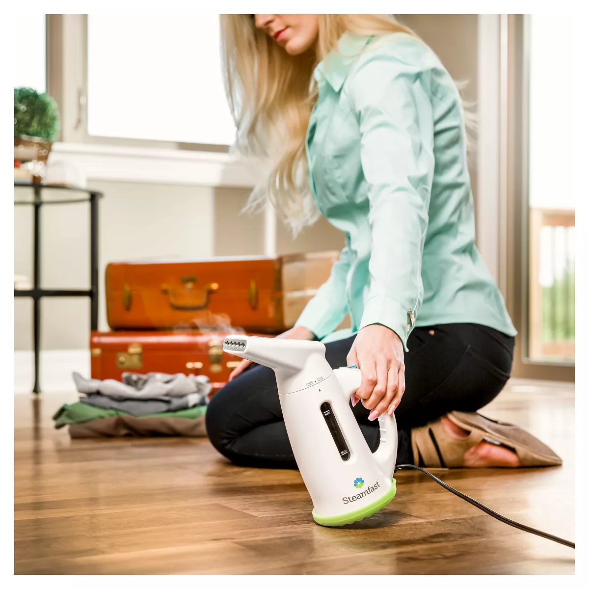 Steamfast Compact Fabric Steamer - SF-445