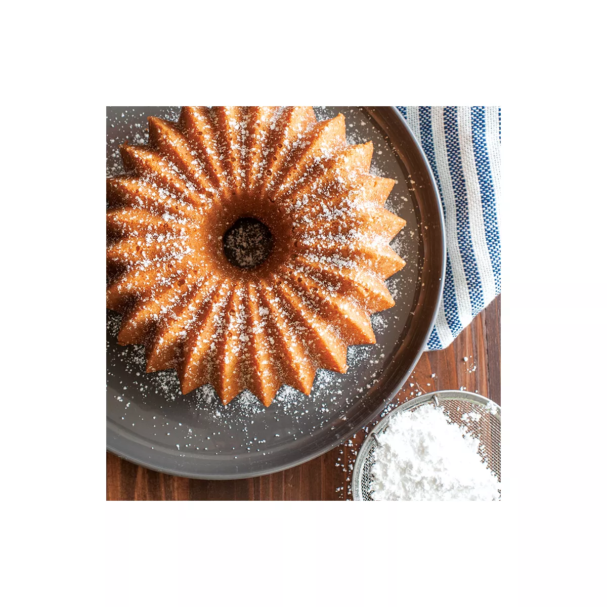 Nordic Ware 5 Cup Brilliance Bundt Pan