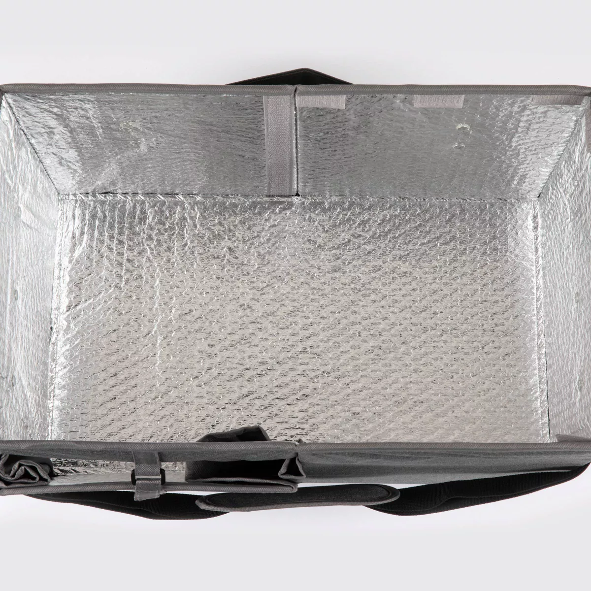 Picnic Time Star Wars: Millennium Falcon Beach Blanket in a Bag