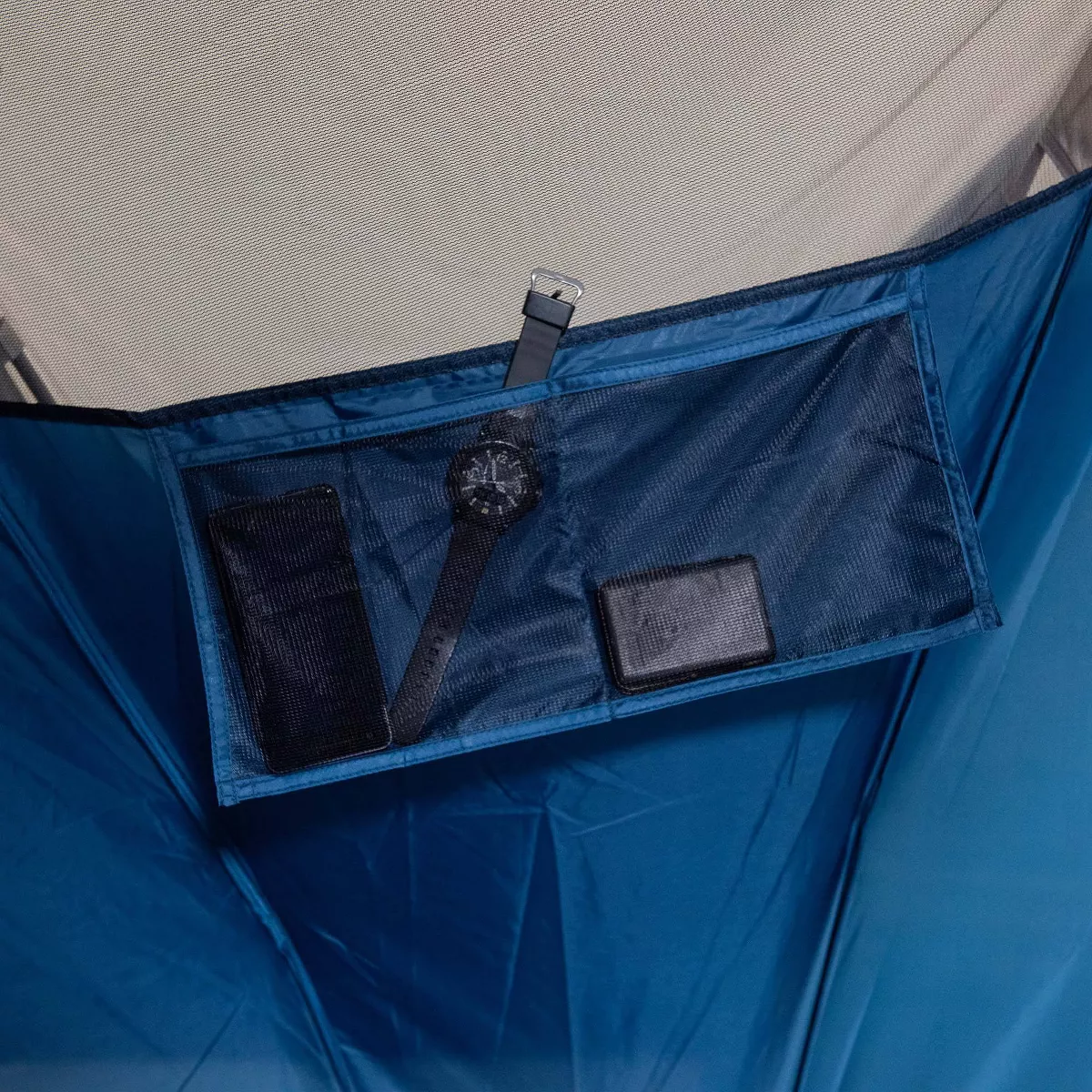 Sierra Designs Aspen Meadow 8 Person Dome Tent - Blue