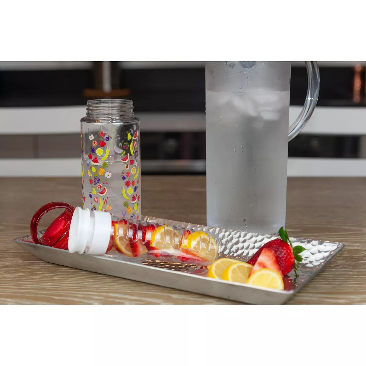Crowded Coop, LLC Willy Wonka Fruit Infuser Water Bottle - 16-Ounce