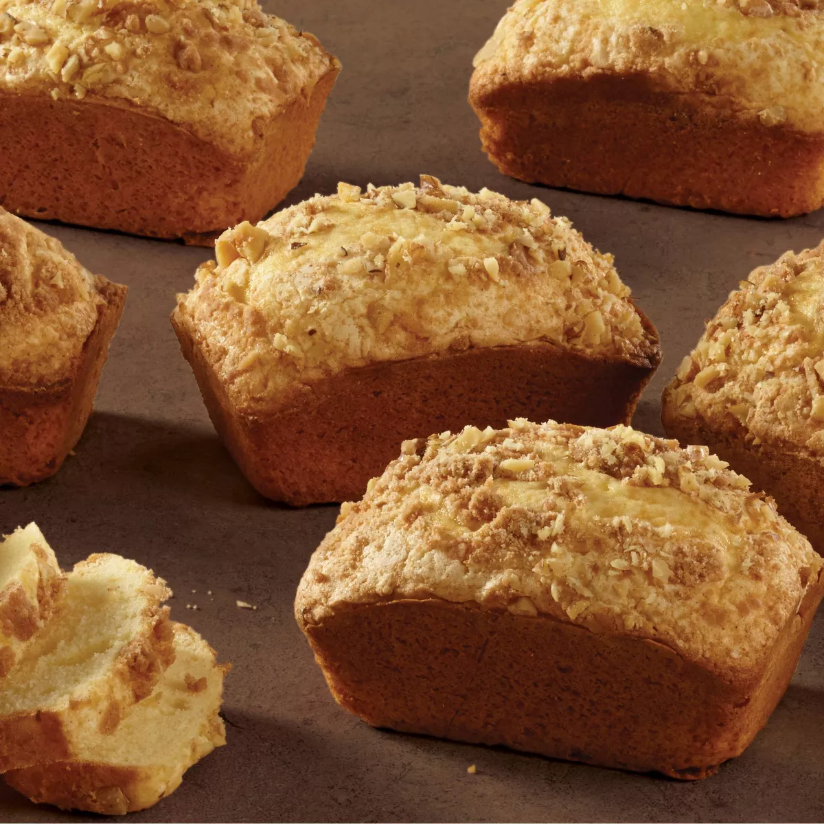 Wilton 4 Cavity Easy Flex Silicone Mini Loaf Pan for Bread, Cakes and Meatloaf
