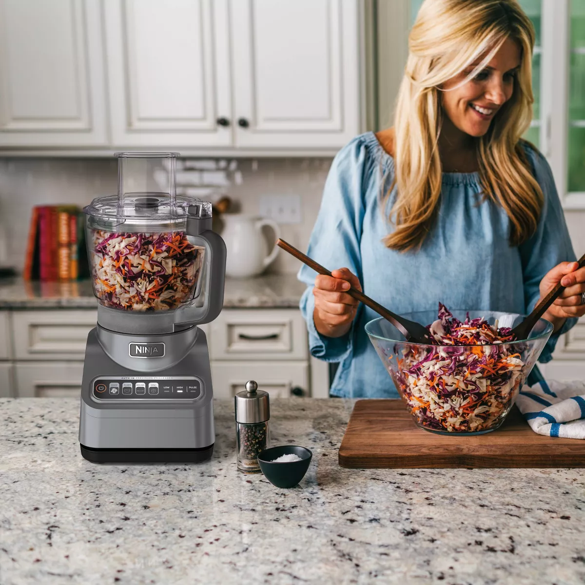 Ninja Professional 850W 9-Cup Food Processor - BN601
