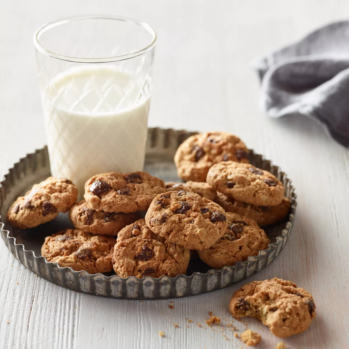 Munchkin Milkmakers Lactation Cookie Bites - Oatmeal Chocolate Chip - 2oz