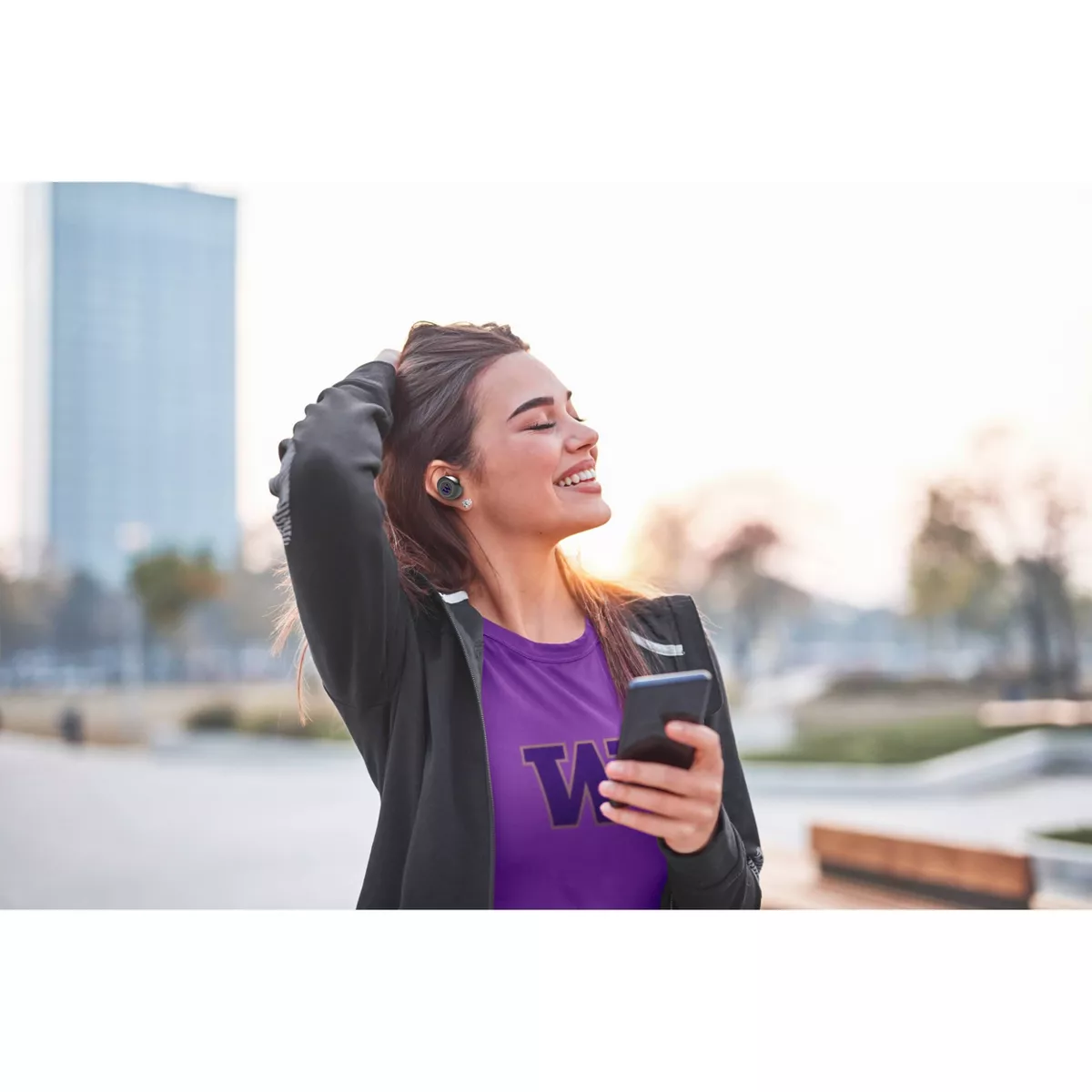 NCAA Washington Huskies True Wireless Bluetooth Earbuds