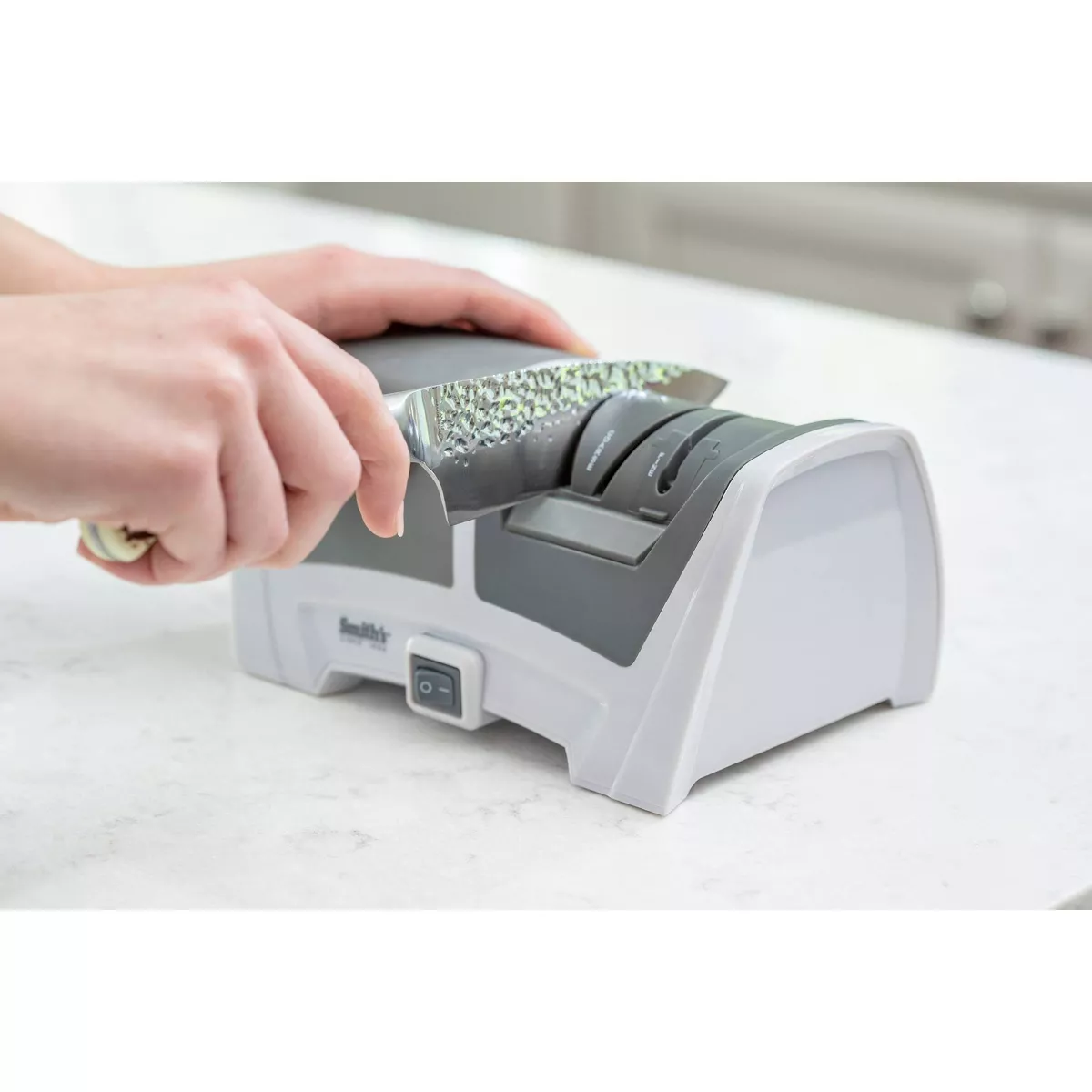 Smith's Deluxe Diamond Electric Knife Sharpener