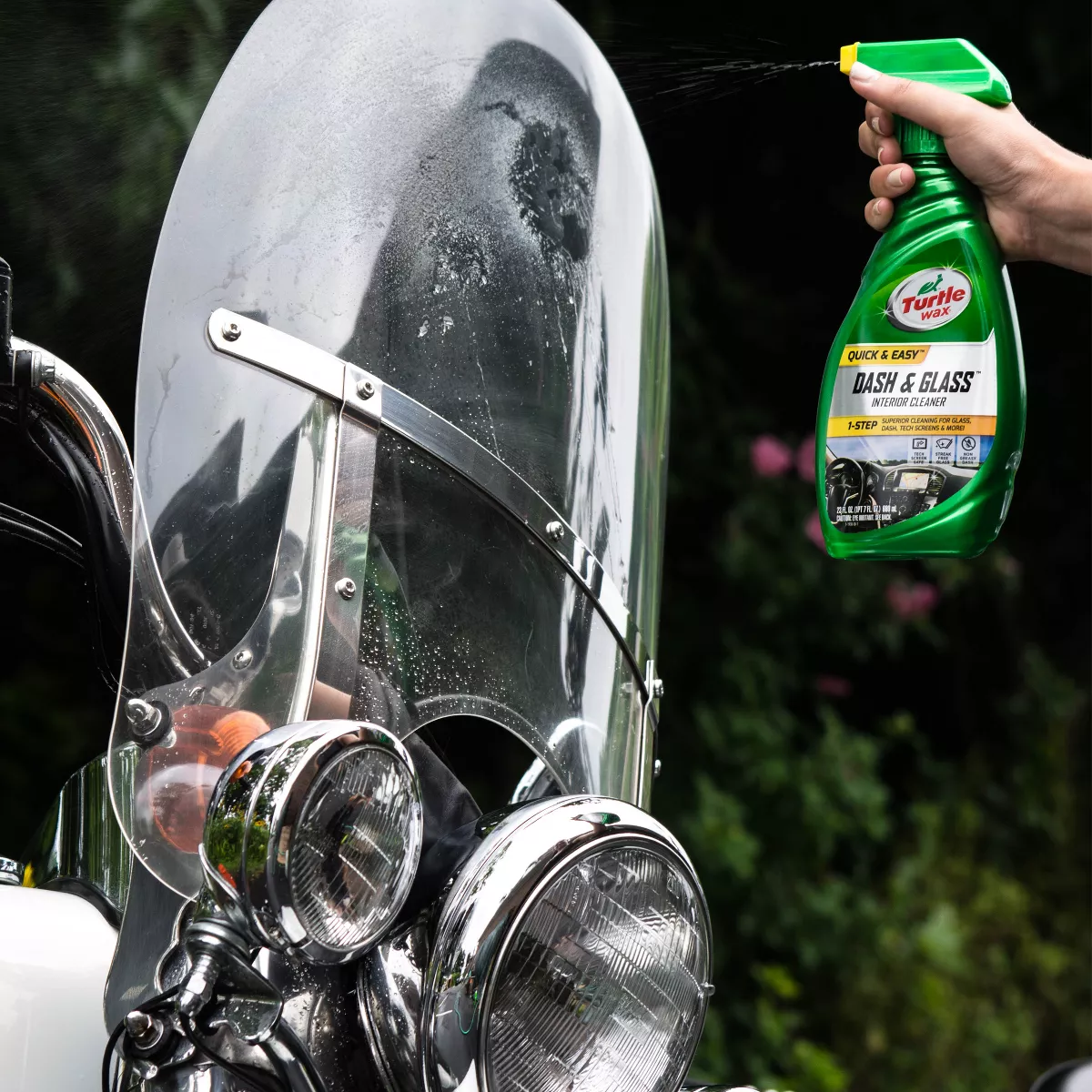 Turtle Wax Quick & Easy Dash & Glass 23 OZ.