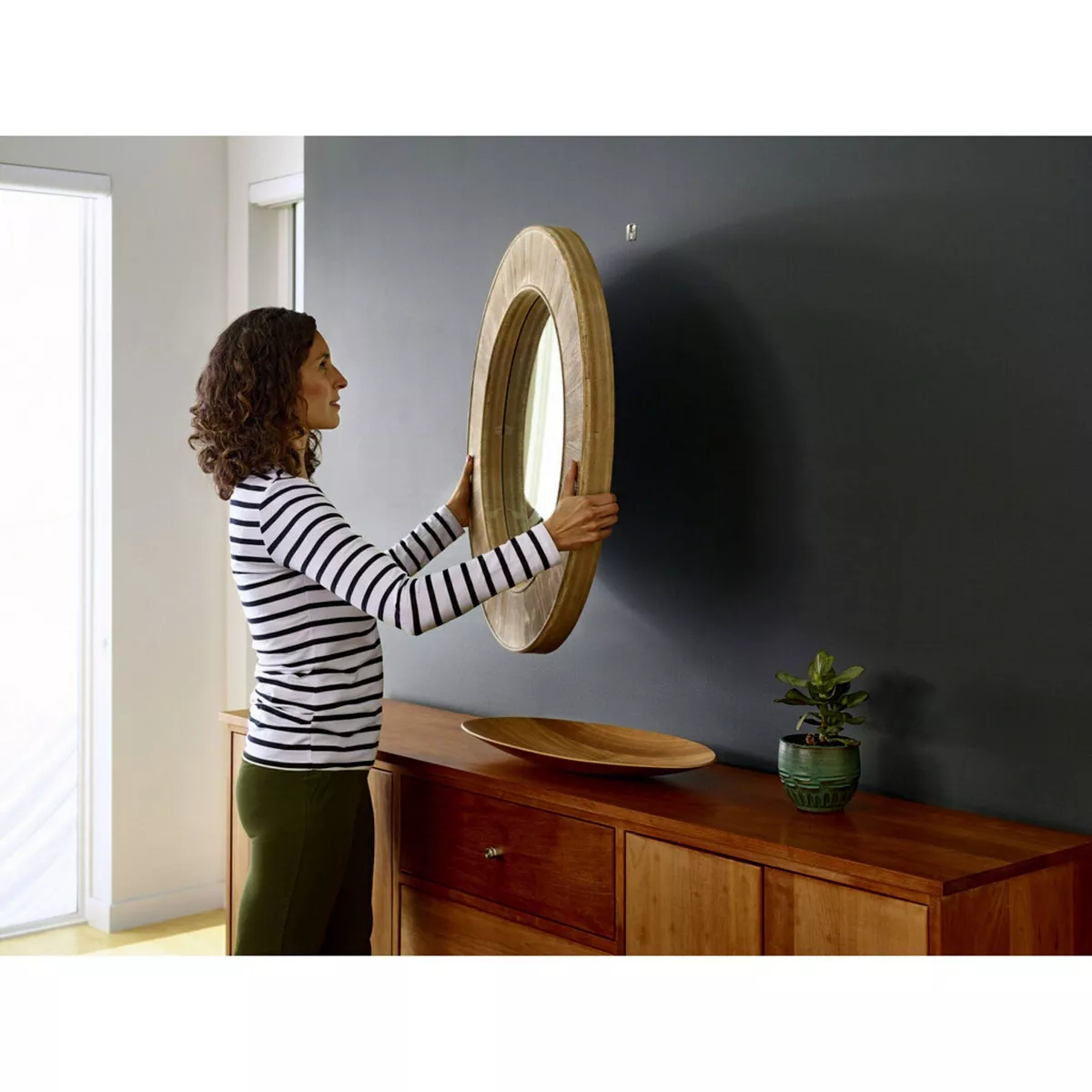 3M 15 lb CLAW Drywall Picture Hanger with Spot Marker
