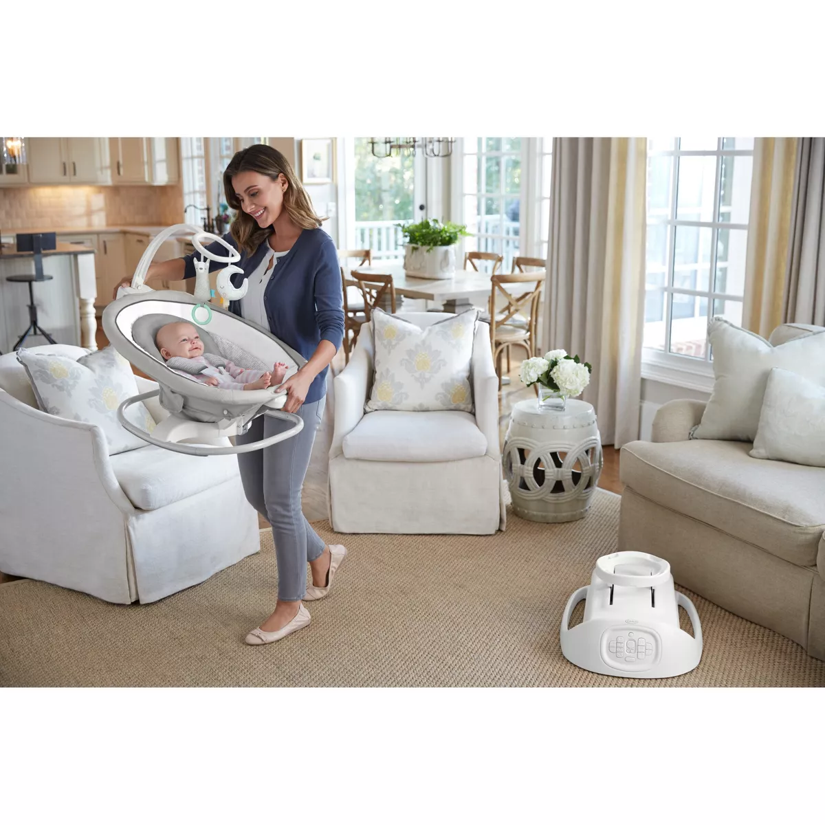 Graco Sense2Soothe Baby Swing with Cry Detection Technology in Sailor - White