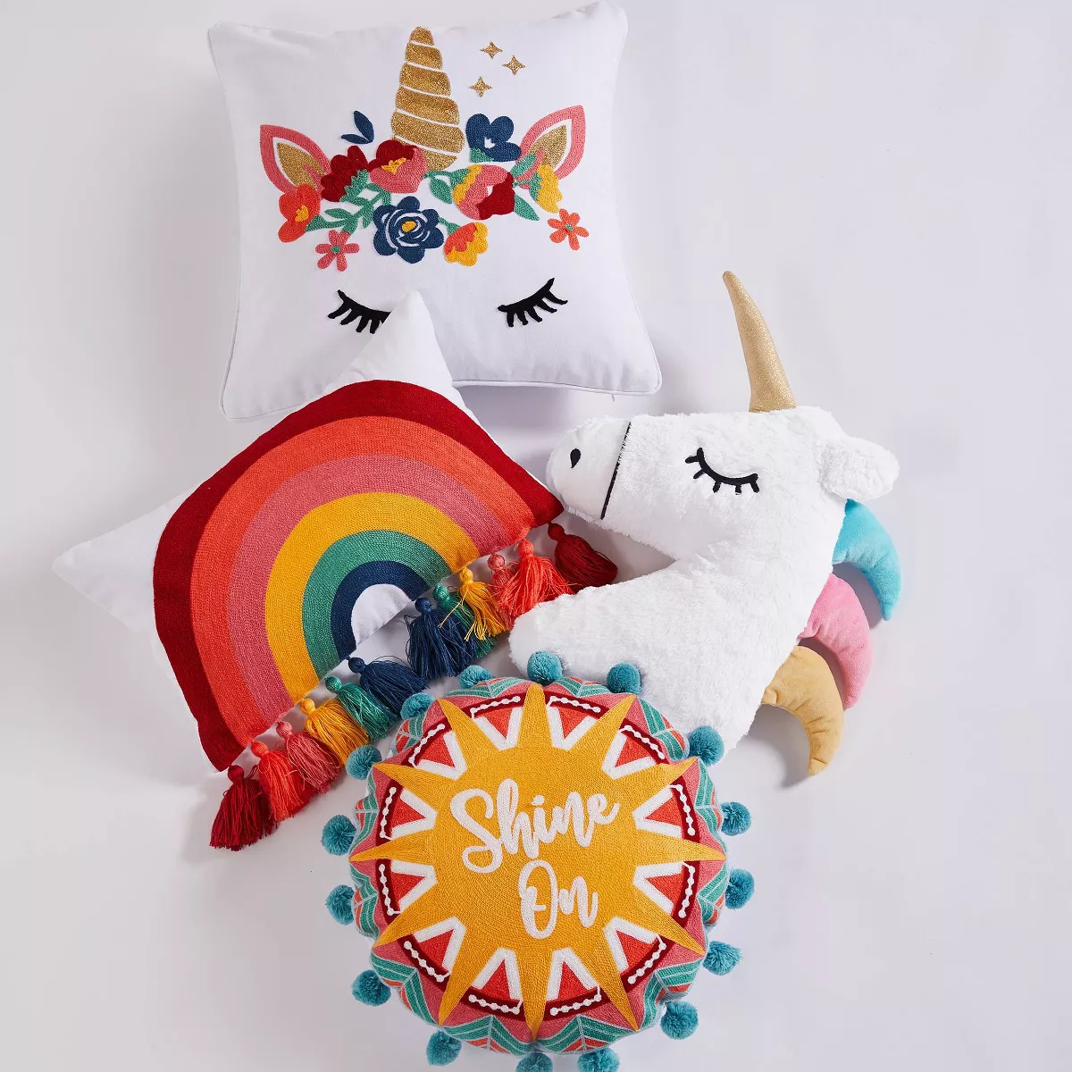 Monique Rainbow Tassel Pillow - Homthreads