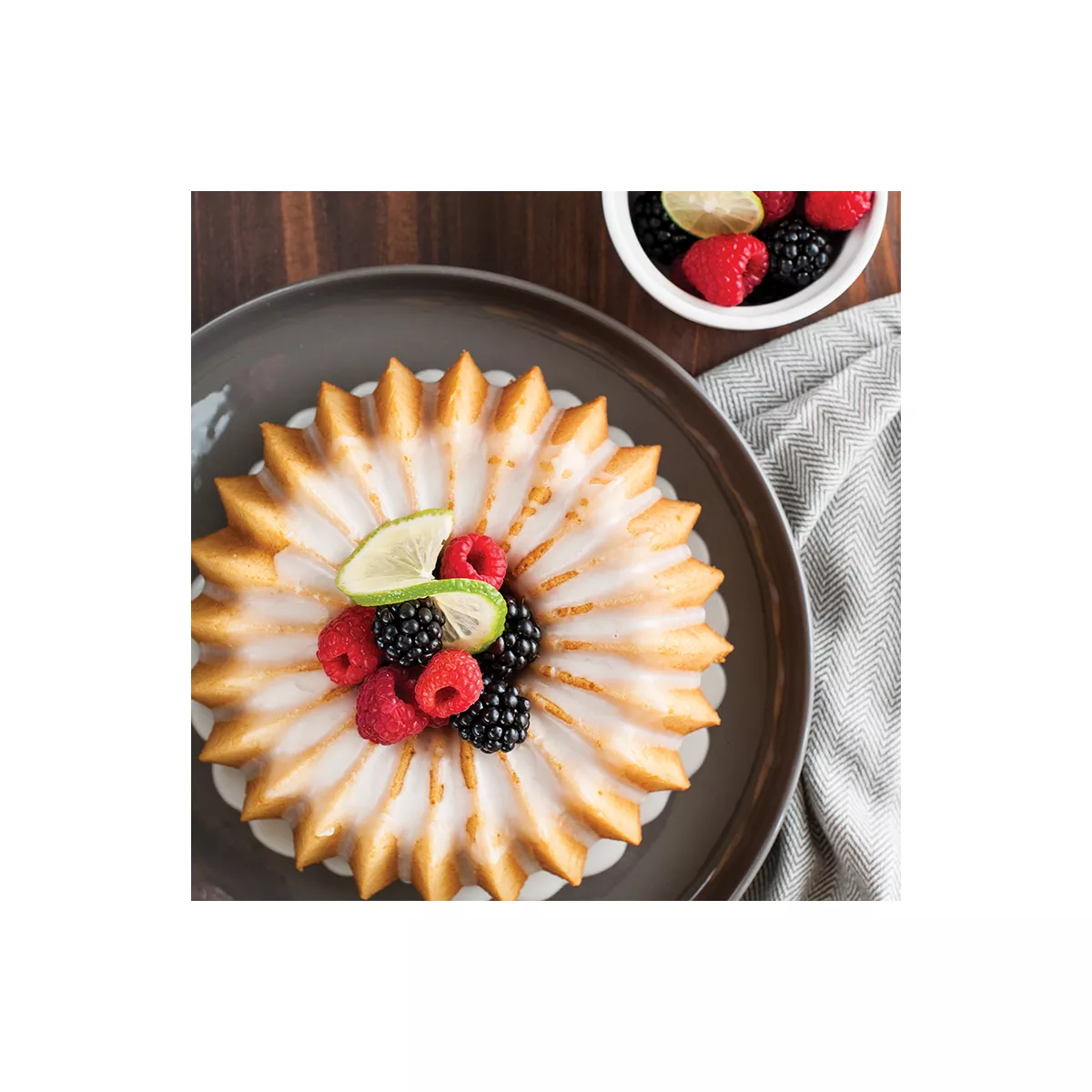 Nordic Ware 5 Cup Brilliance Bundt Pan