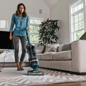 Shark QU573Q Rotator Lift Away Bagless Upright Vacuum Cleaner with Self-Cleaning Brushroll for Carpet and Hard Floors, Green (Certified Refurbished)