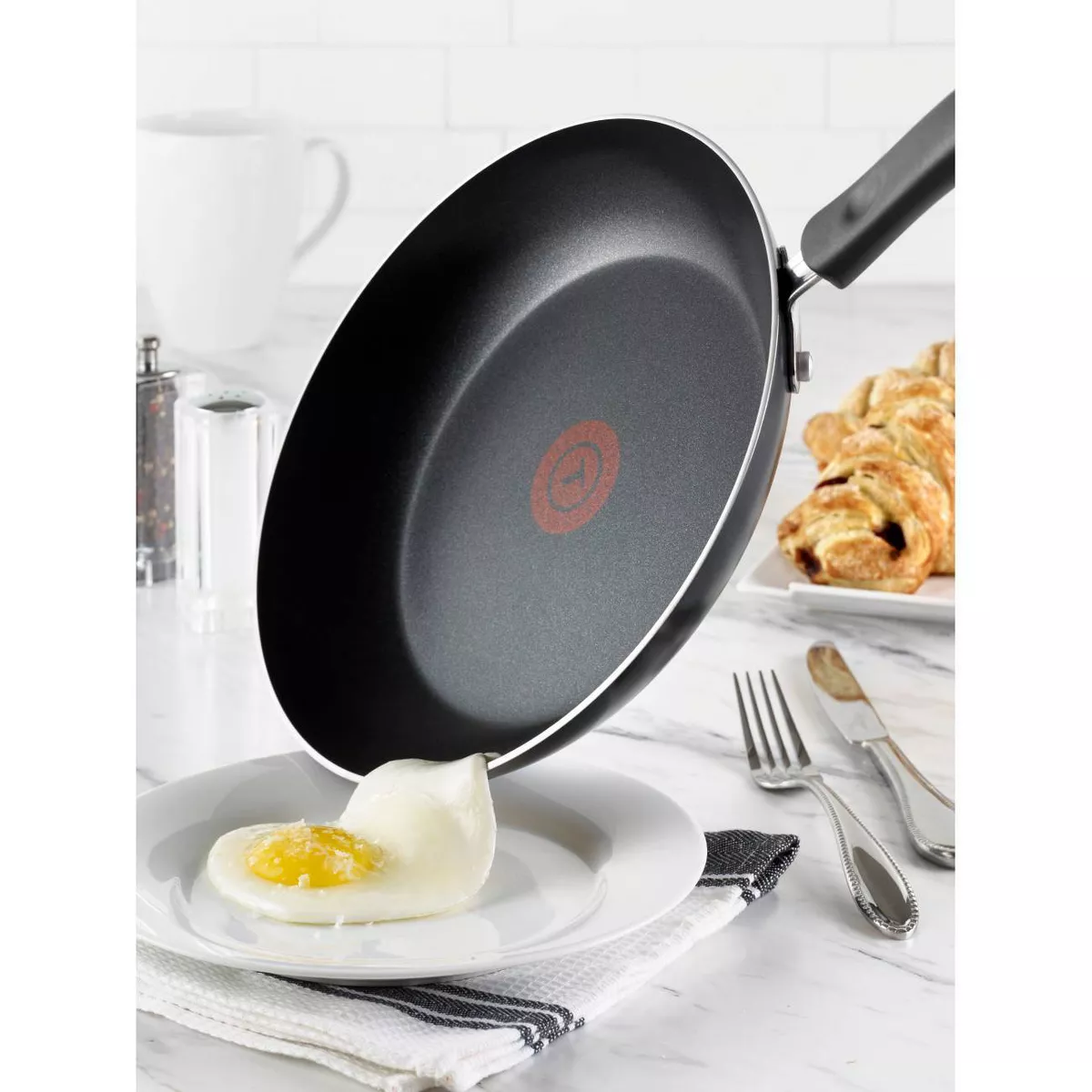 T-fal Initiatives Nonstick Dishwasher Safe Cookware, 8