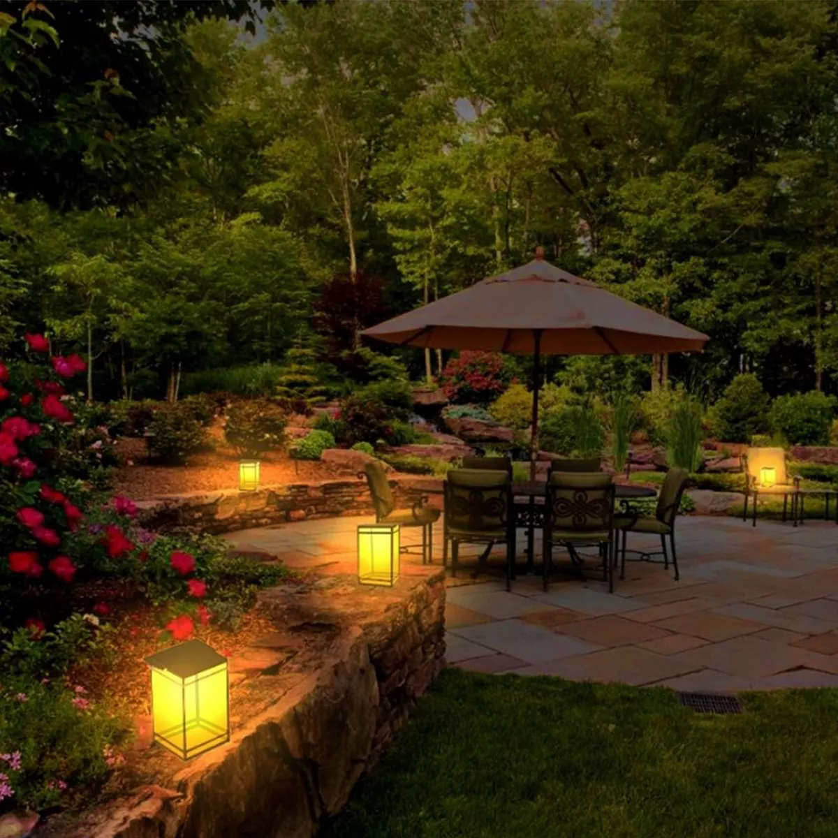Portable Outdoor Lantern with Clear Panel - Techko Kobot