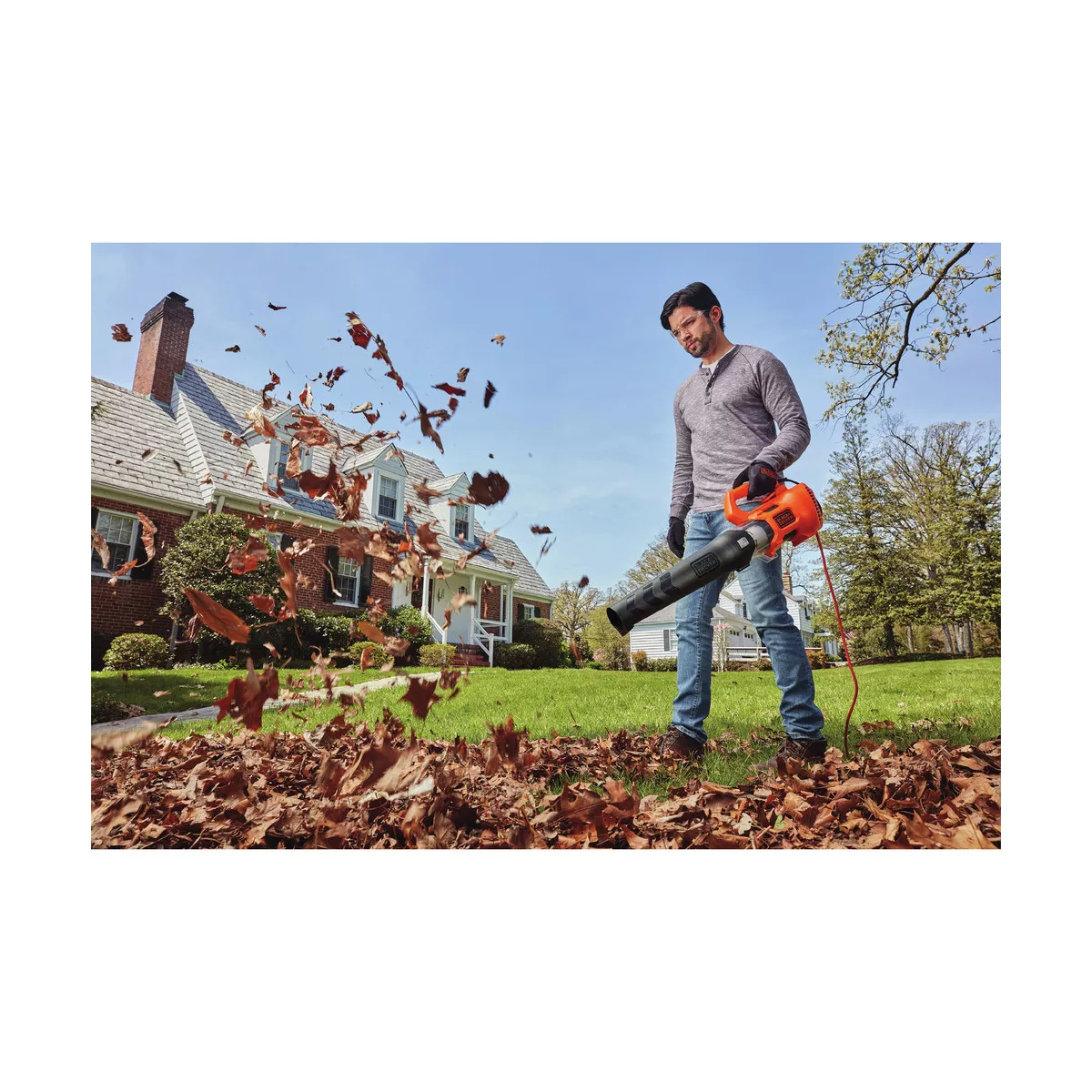 Black & Decker BEBL750 9 Amp Electric Axial Leaf Blower