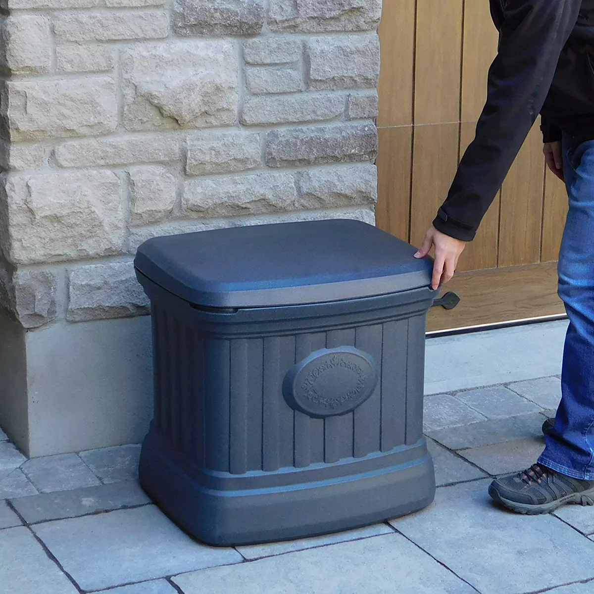 FCMP Outdoor SB120-GRY-S 20 Gallon Sand, Salt, Snow & Ice Melt De-Icer Outdoor Storage Bin Container, Gray