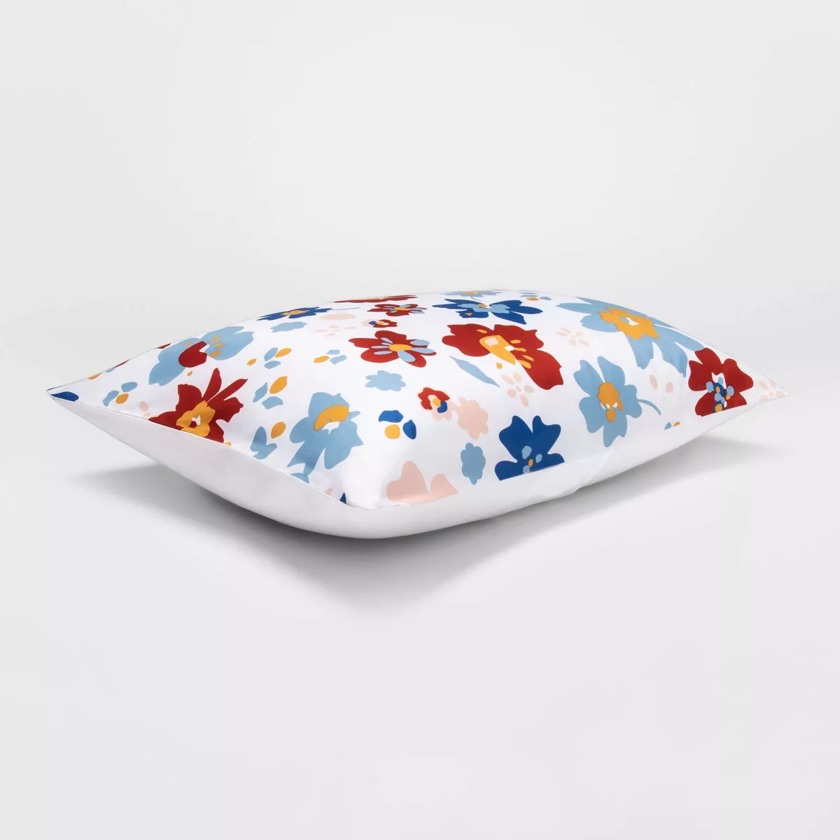 Multi Floral to White Reversible Microfiber Floral Standard Print Sham - Room Essentials™