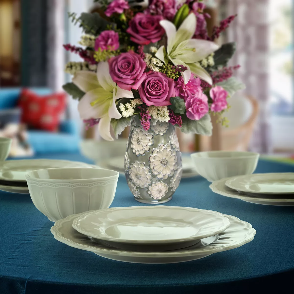 Gibson Ultra 12 Piece Fine Ceramic Dinnerware Set in Mint