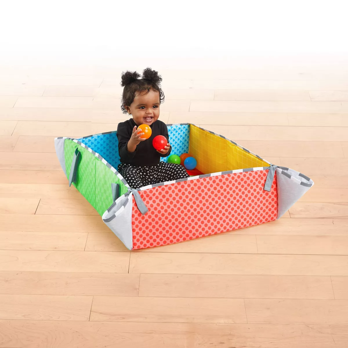 Baby Einstein Patch's 5-in-1 Activity Play Gym & Ball Pit - Color Playspace