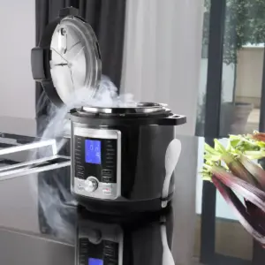 MegaChef 6qt Digital Electric Pressure Cooker - Silver
