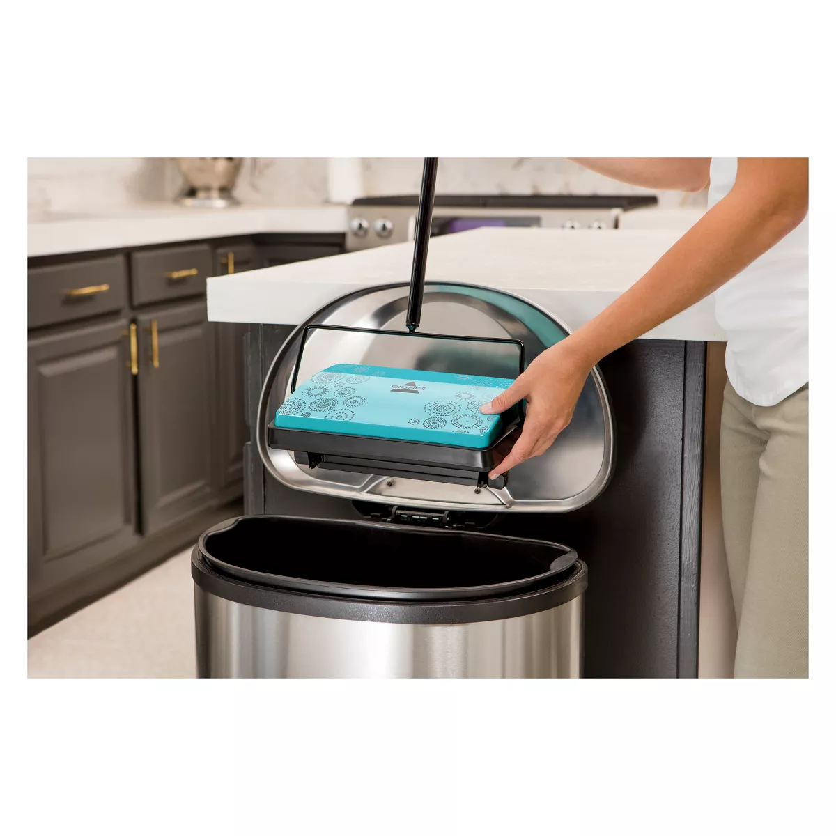 BISSELL Pirouette Refresh Carpet and Floor Manual Sweeper - Blue 2199