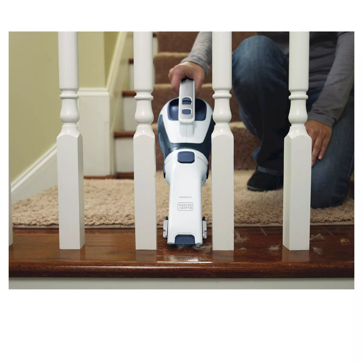 BLACK+DECKER Lithium Handheld Vacuum - Midnight Blue HHVI325JR22