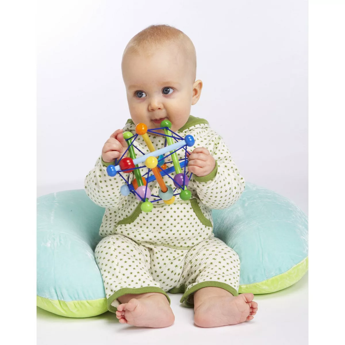Manhattan Toy Skwish Color Burst Rattle and Teether Grasping Activity Toy (Un-boxed)