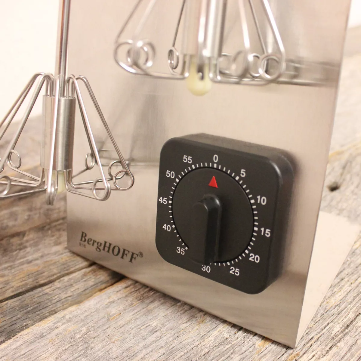 BergHOFF 16.5" 18/10 Stainless Steel Whisk Stand & Timer Set, Red