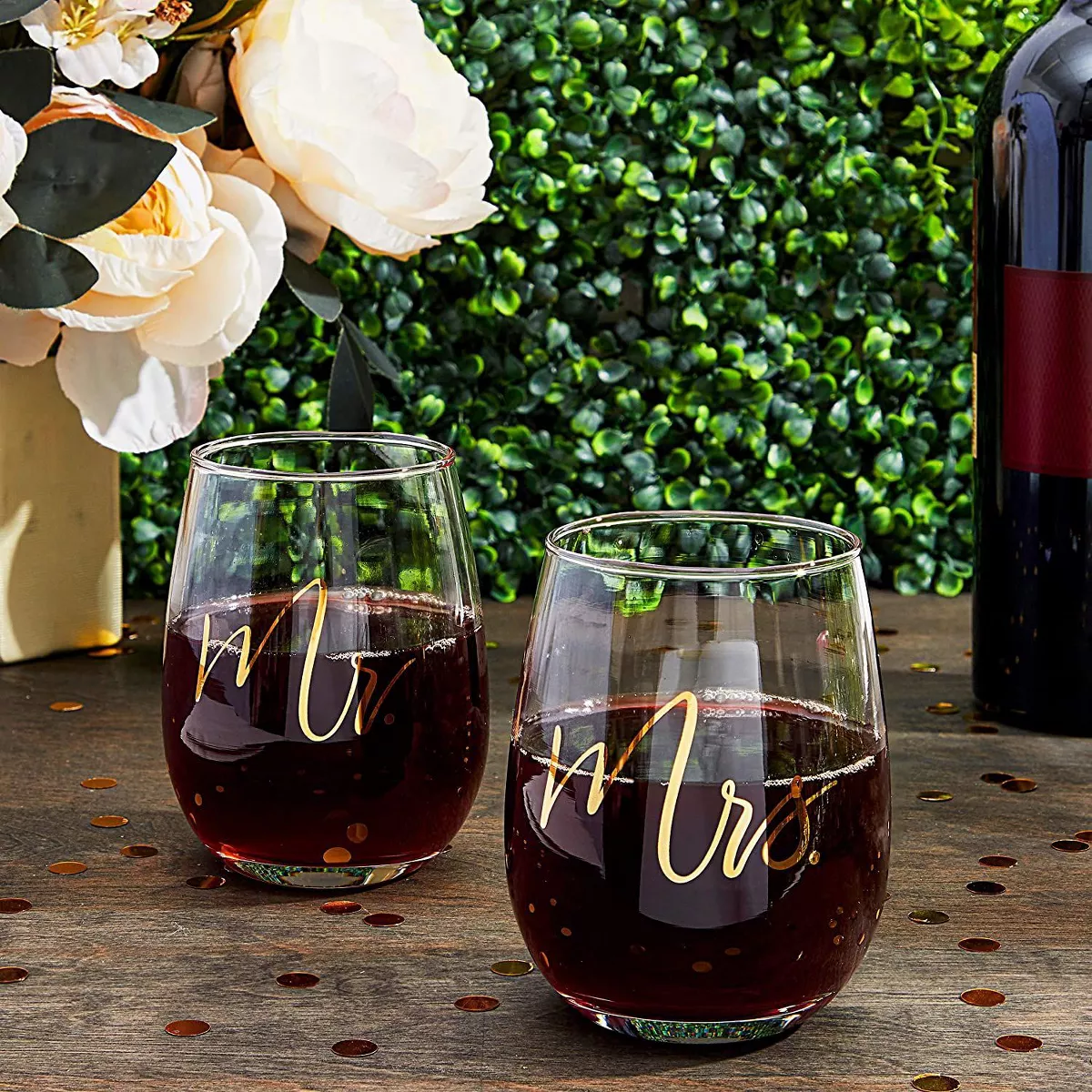 Sparkle and Bash Set of 2 Mr & Mrs Stemless Wine Glasses with Gold Foil 16 Oz