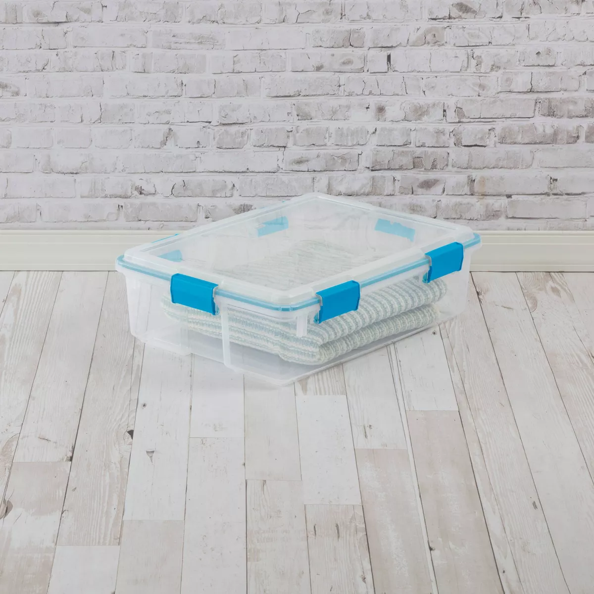 Sterilite 37 Qt Gasket Box Clear with Blue Latches