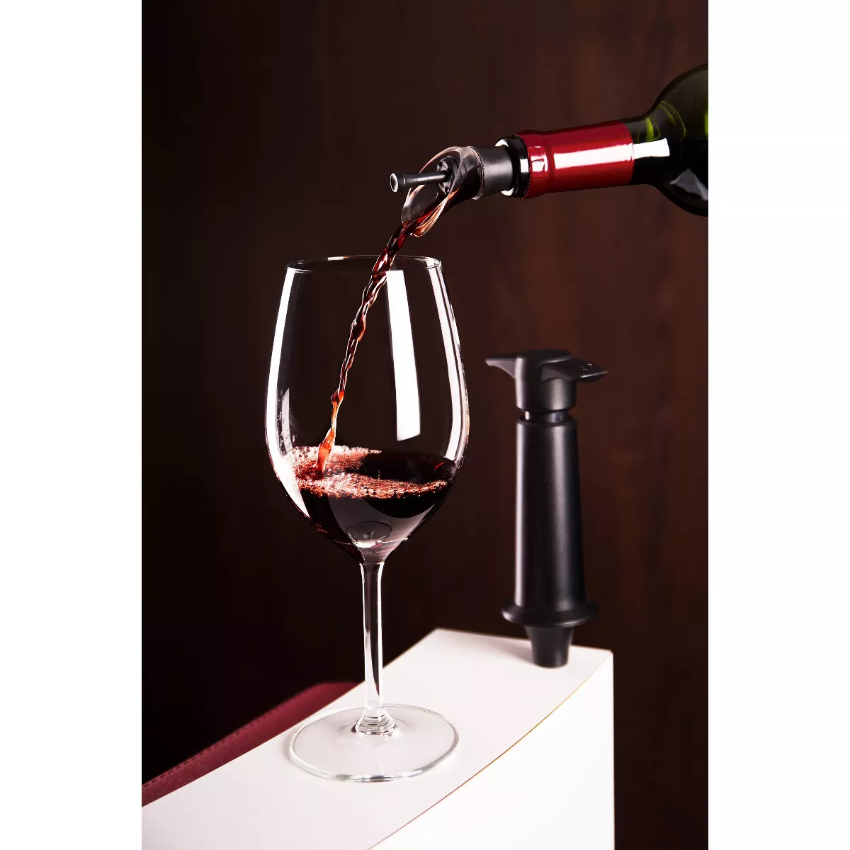Vacu Vin Three Piece Wine Server & Saver Gift Set