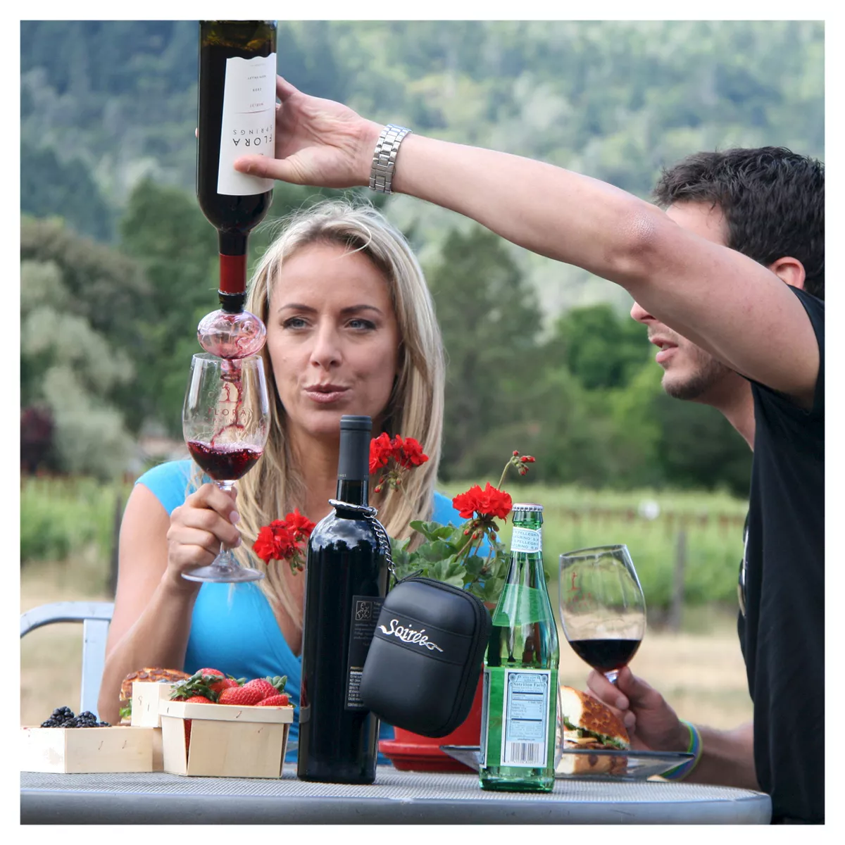 Soiree L/S Aerator In Travel Case