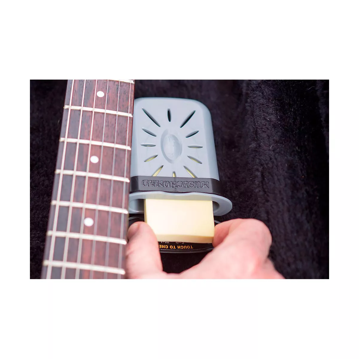 Music Nomad The Case Humitar - Instrument Case Humidifier with Case Holster