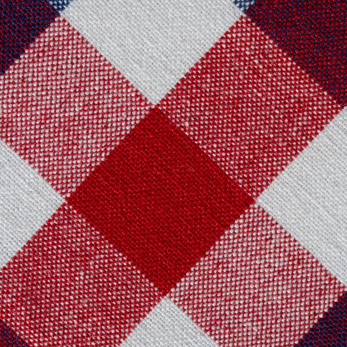 Red & Blue Check Tablecloth (70