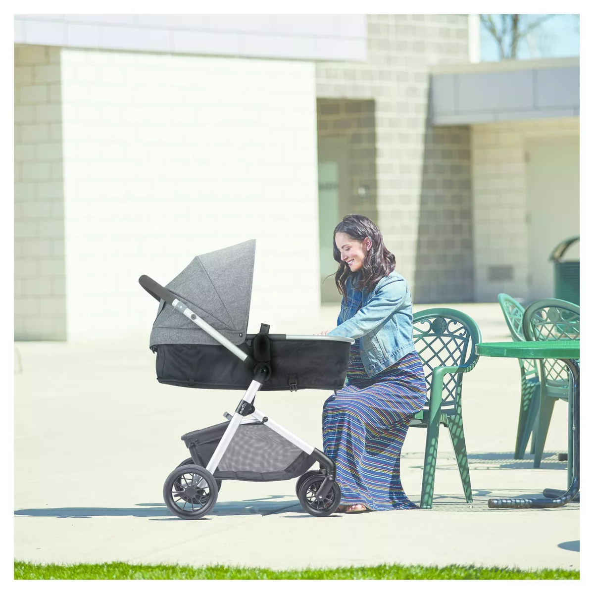 Evenflo Pivot Modular Travel System with ProSeries LiteMax Infant Car Seat - Aspen Skies