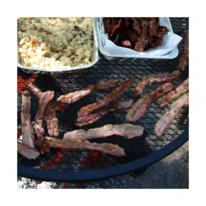 Sunnydaze Outdoor Camping or Backyard Heavy-Duty Steel Round X-Marks Fire Pit Cooking Grilling BBQ Grate - 22