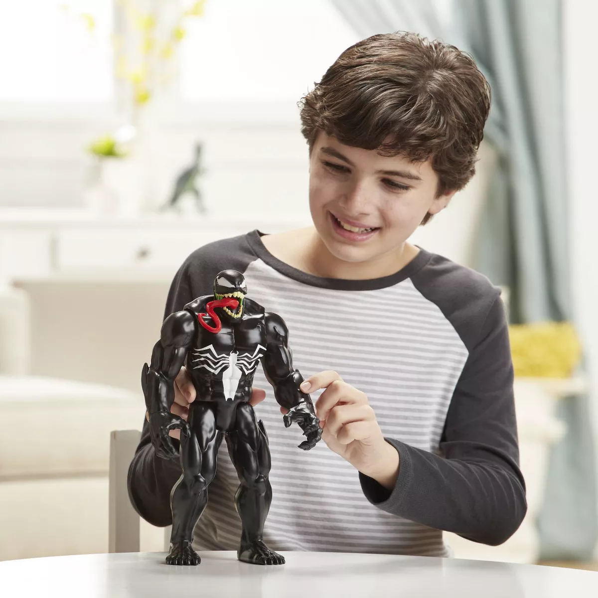 Marvel Spider-Man Titan Hero Venom