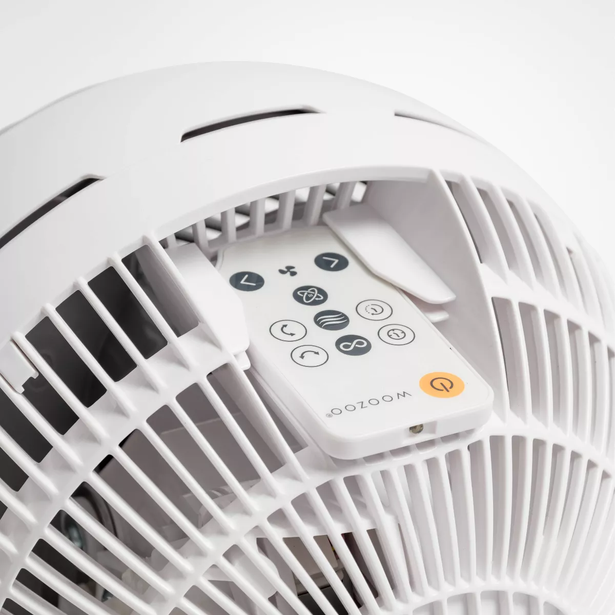 Woozoo Oscillating Air Circulator 10 Speed Globe Fan with Remote White